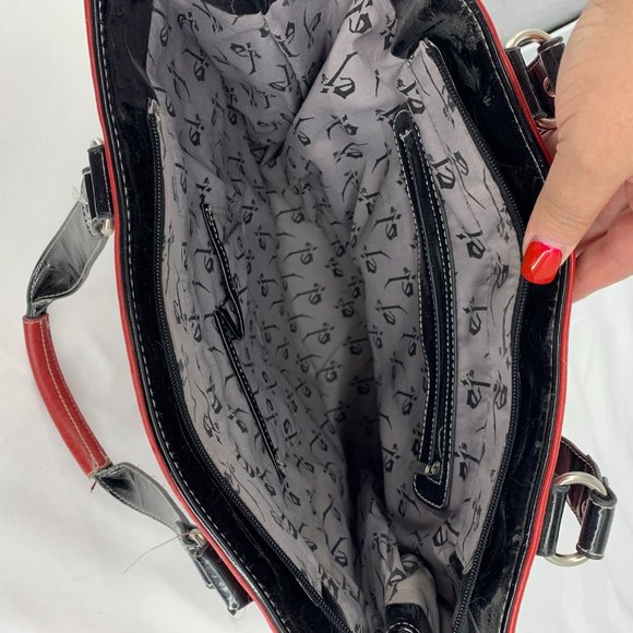 Large Bag With Skull Design - Picture 3 of 6